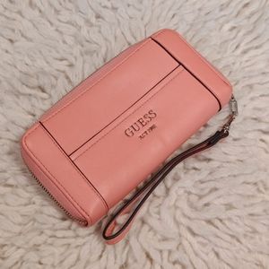 Guess wallet